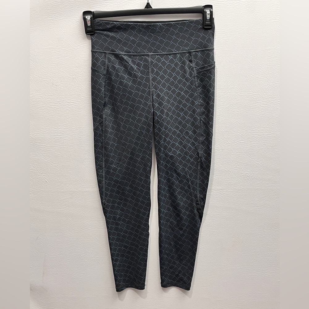 SWEATY BETTY Zero Gravity High Rise 7/8 Athletic Leggings Black Blue Small